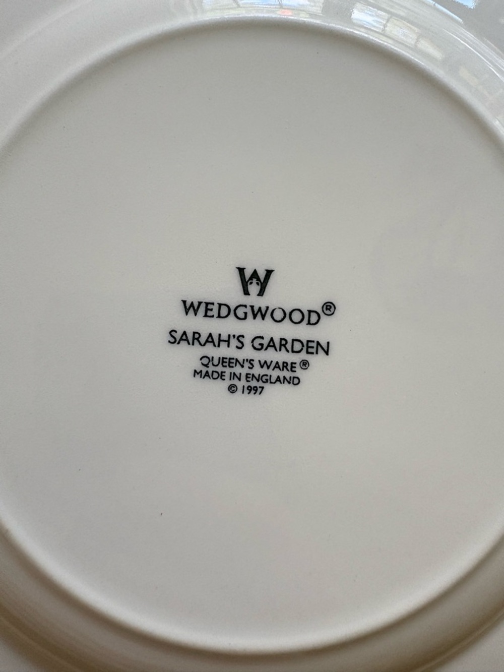 Wedgwood (3) Sarah’s Garden- 1997 Floral Accent salad Plates - Made in England - Picture 12 of 16